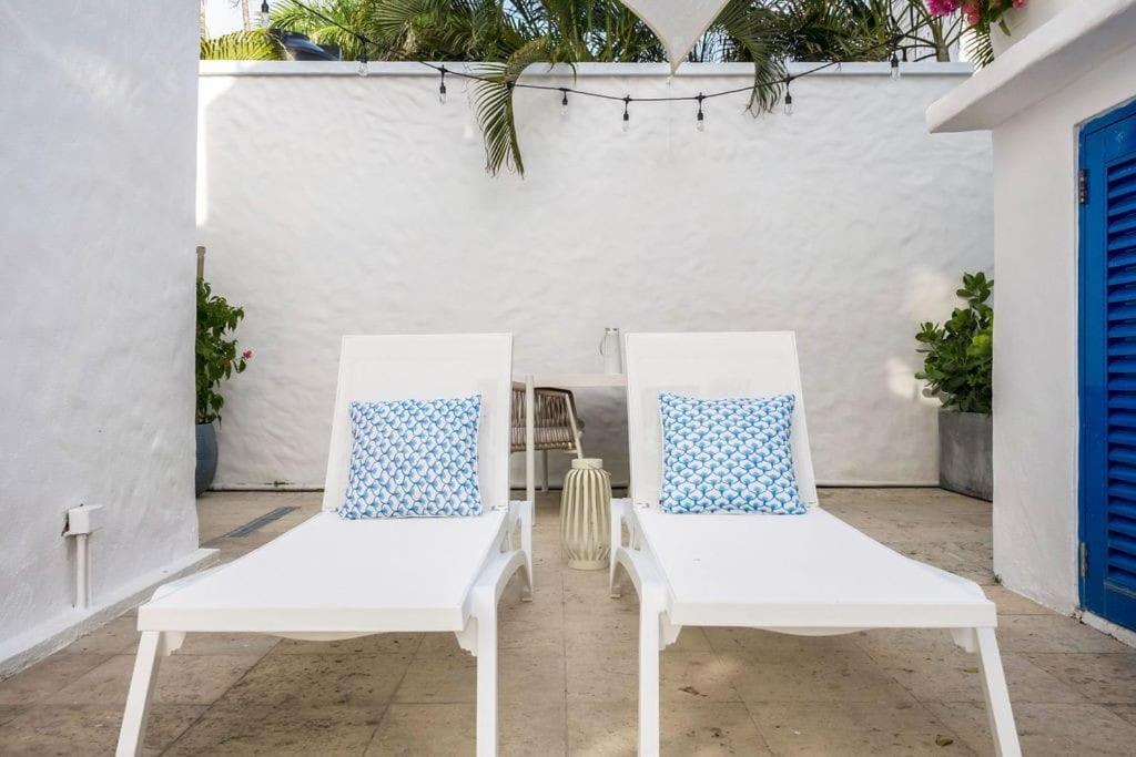 Santorini 9bd/9b+pool House @oceanpark Villa