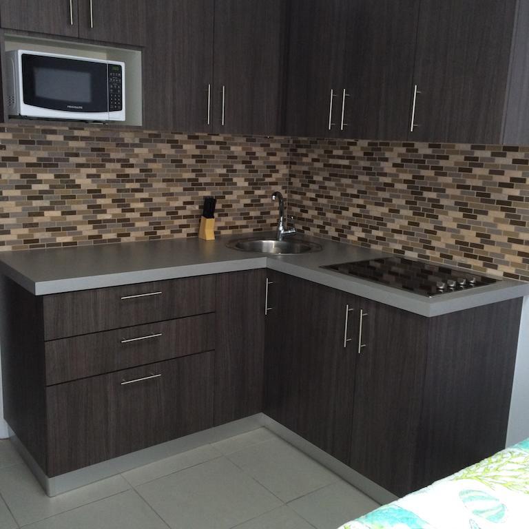 Verde Mar Walking Beach Studio Apartment San Juan