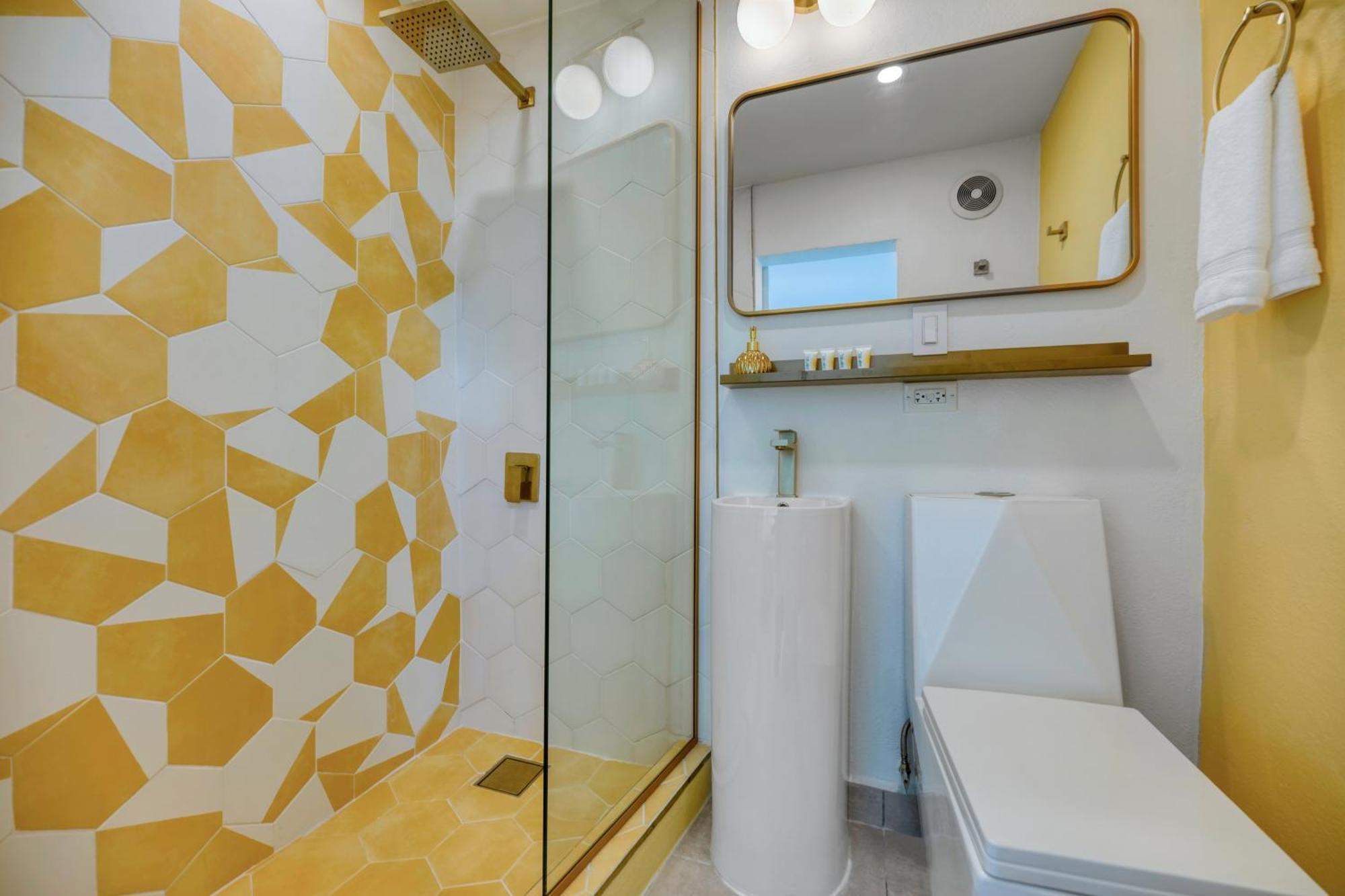 Entire - 7br Pool Sun Deck Ocean Park Apartment