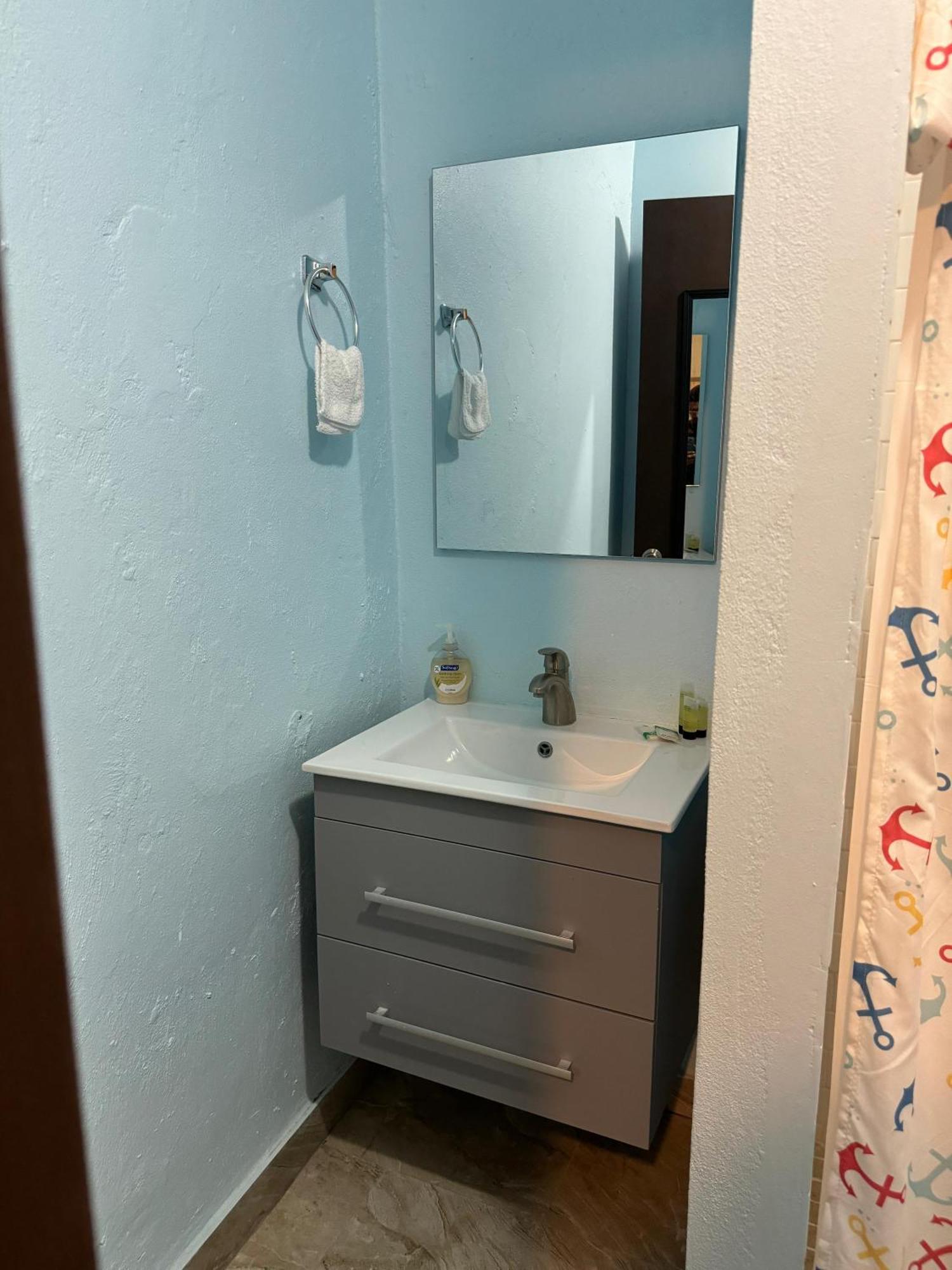 Laguna Spacious Private Near And Famous Restaurants, Unit 2 * San Juan