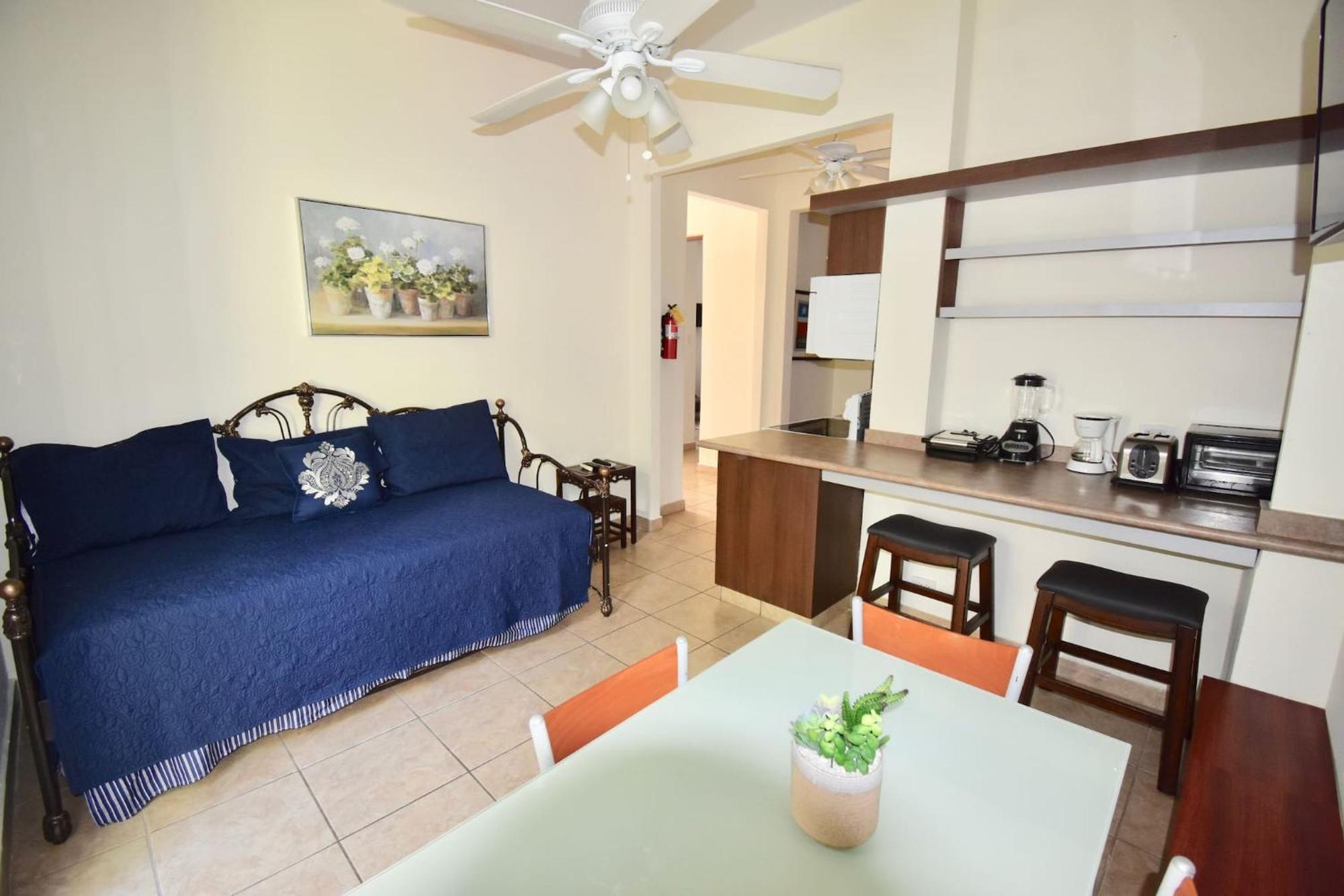 Lagoon Park Apartment San Juan