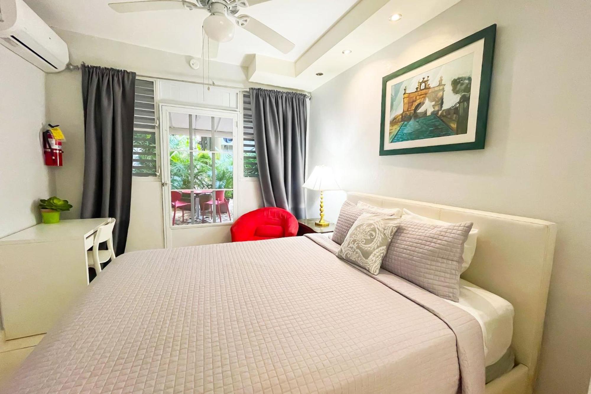 Lagoon Park Apartment