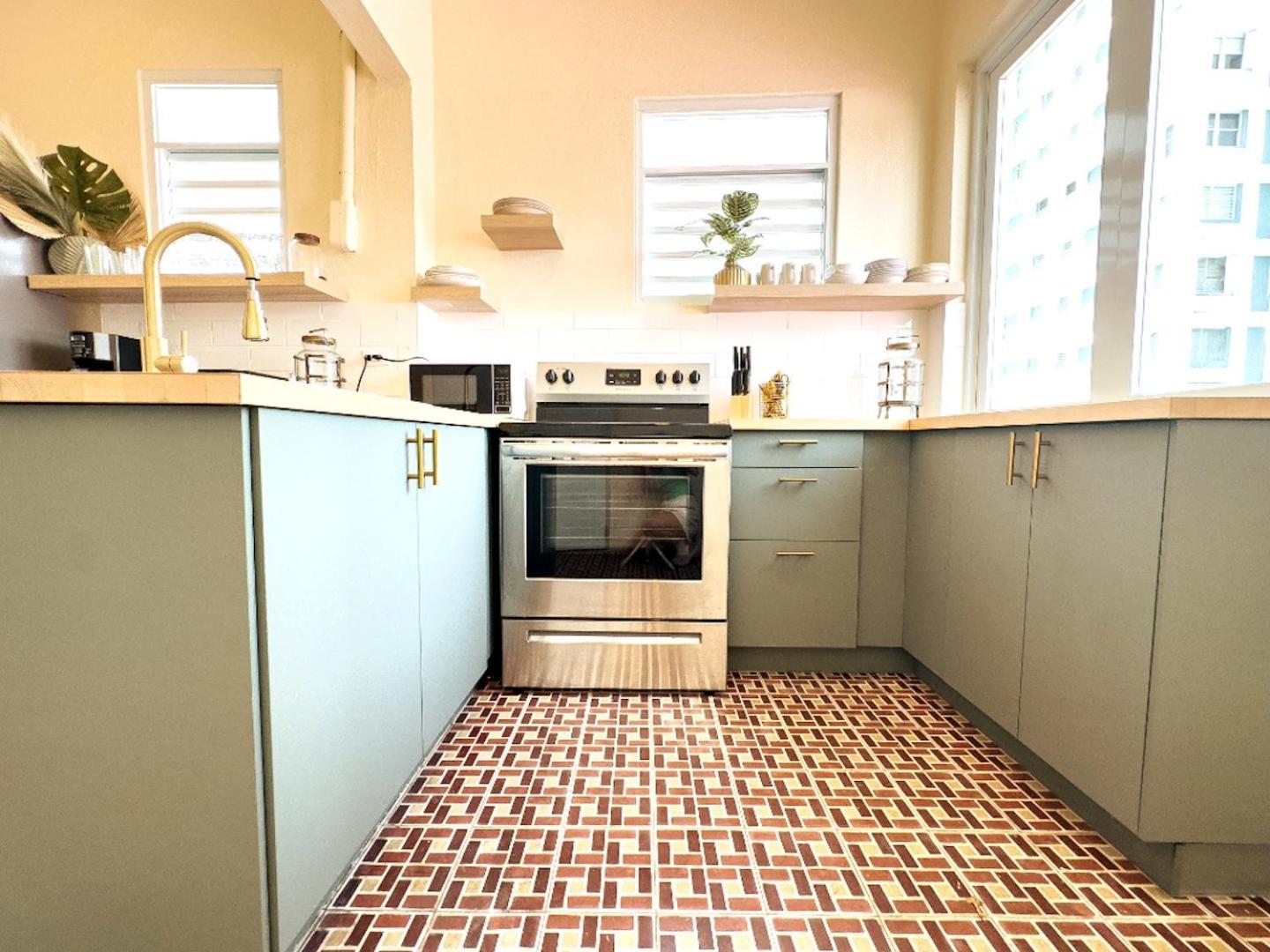 Apartment 610@miramar