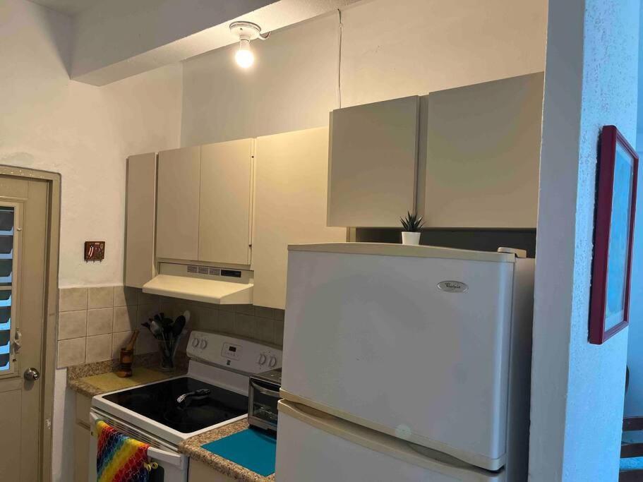 The Brisas' House-3 Beds, 6pp. Sunny, Quiet San Juan