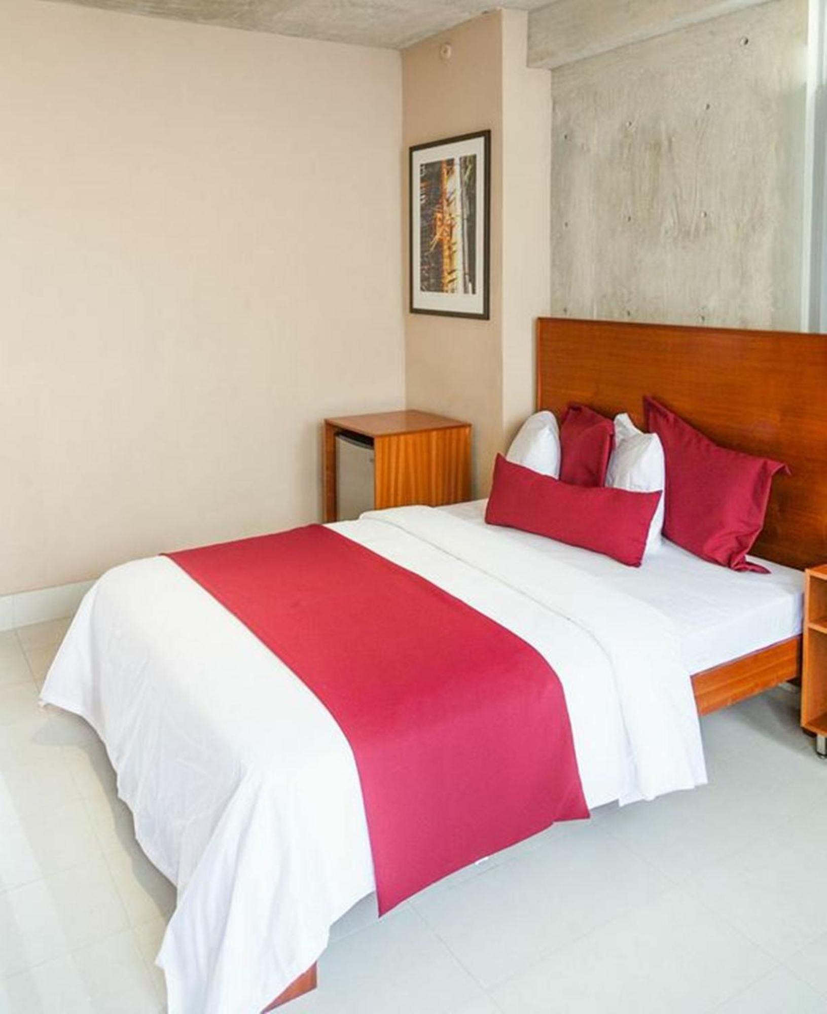 Hotel Dream Inn Pr