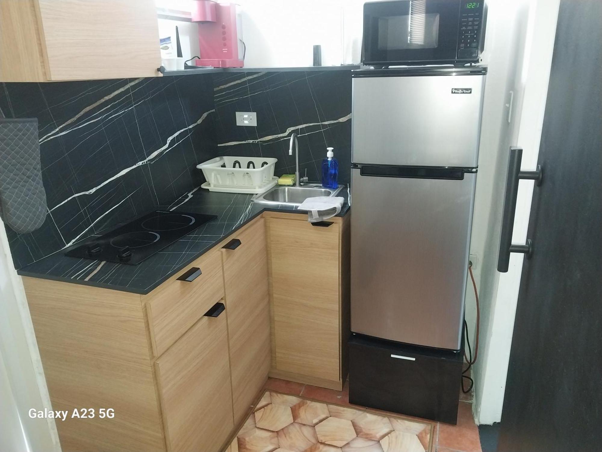 Deluxe In Guest house