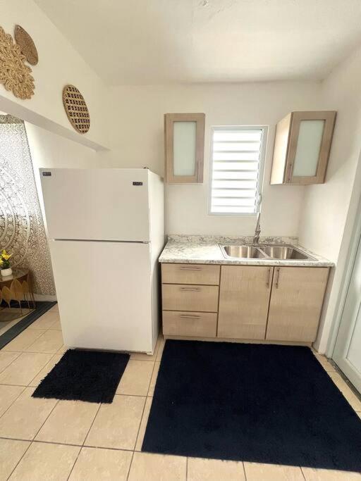 Zen 2br Near Beaches And Attractions *