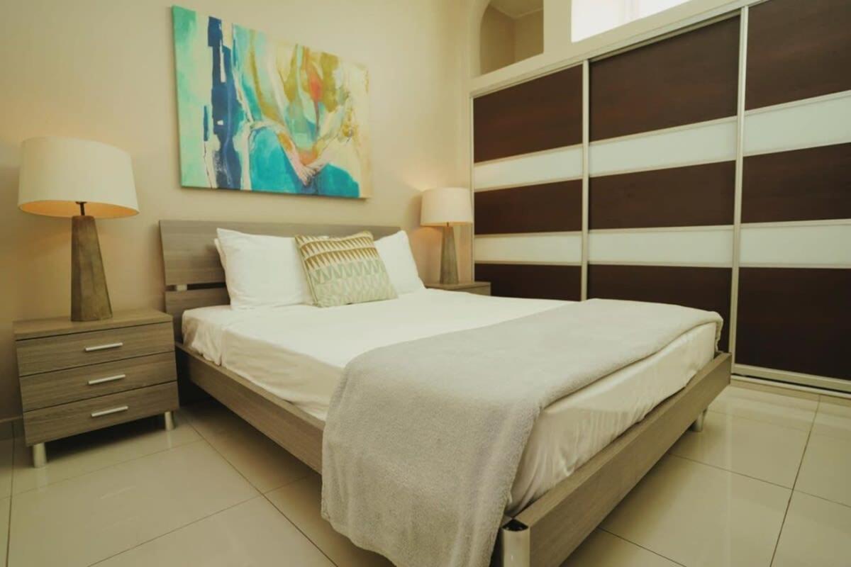 1120 Vieques By With Bear Apartment