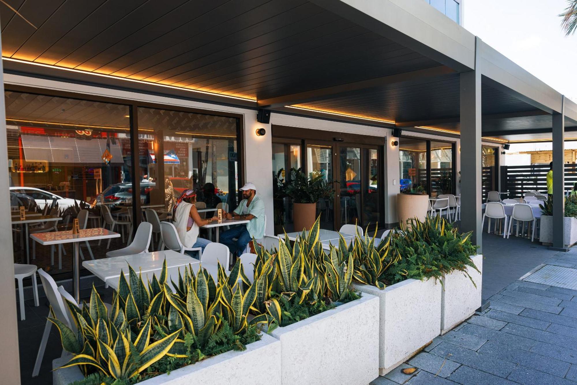 Aparthotel Hibird- And 4*