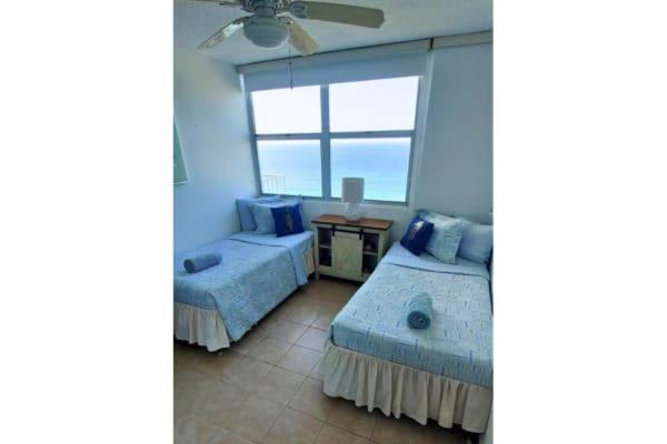 Luxury Beachfront With Pool And Beachview Balcony *