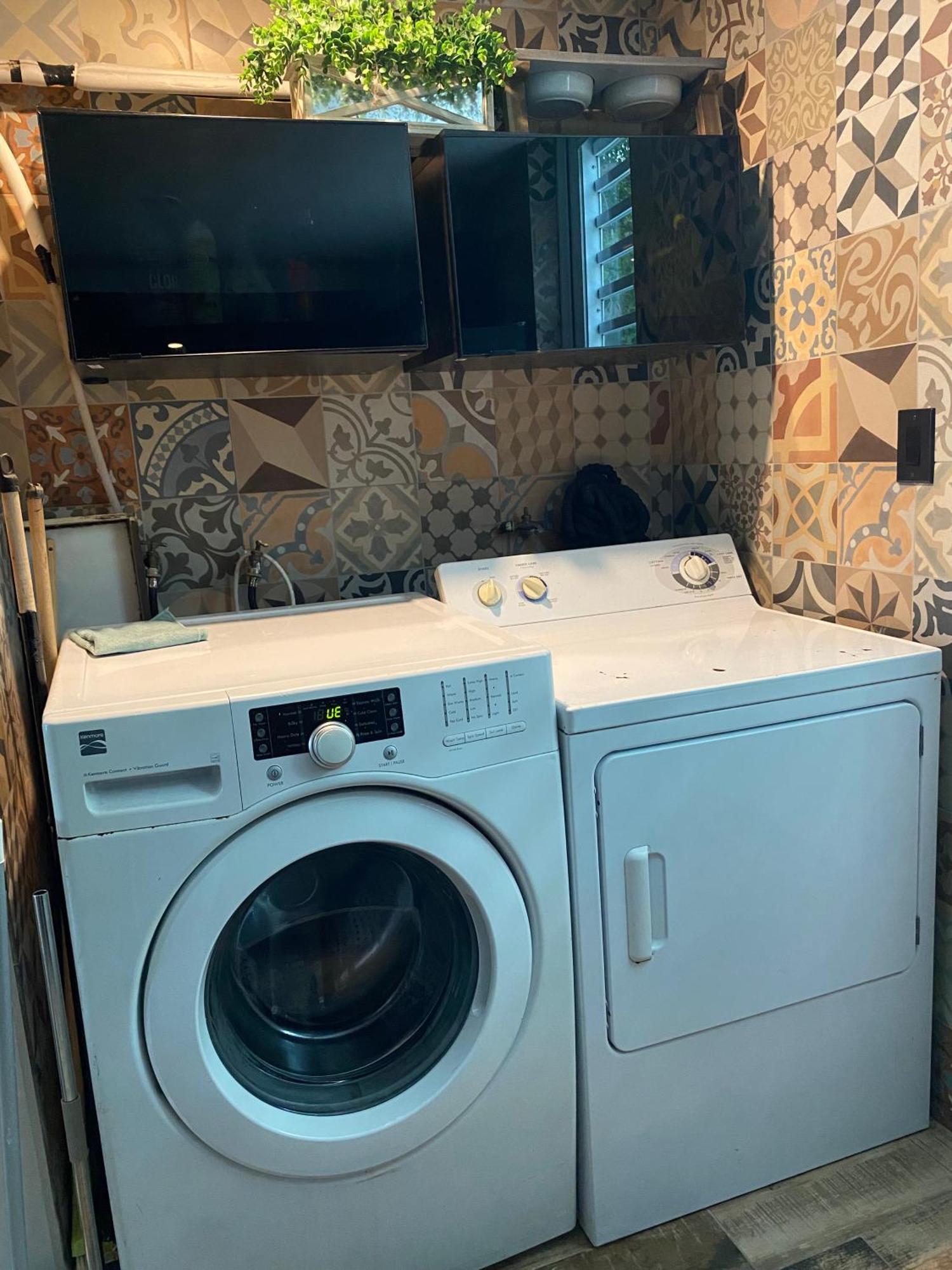 Castillo Del Parque Stylish 2bed Calle Loiza