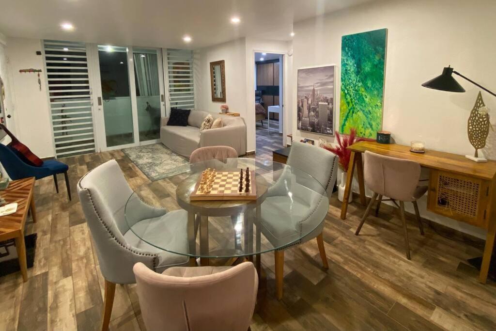 Castillo Del Parque Stylish 2bed Calle Loiza Apartment