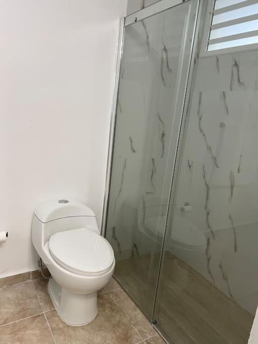 Relaxing Near Sju Airport And Beaches 5 Min Drive *