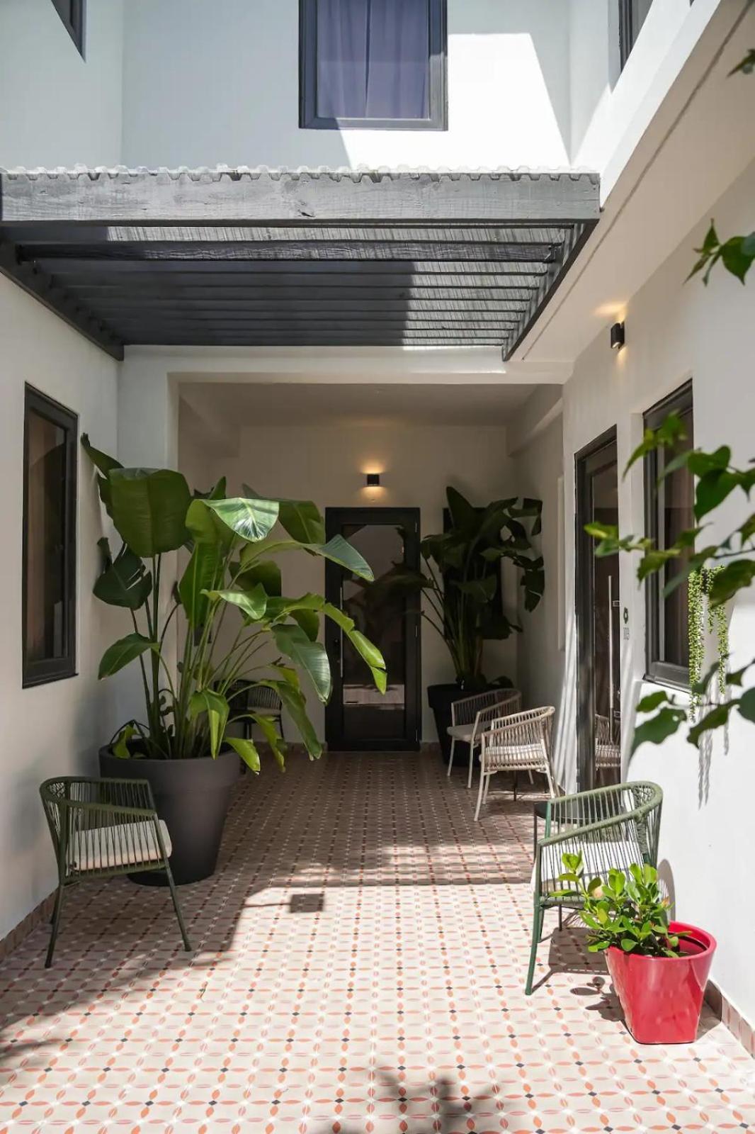 Apartment Patio Elba Boutique San Juan