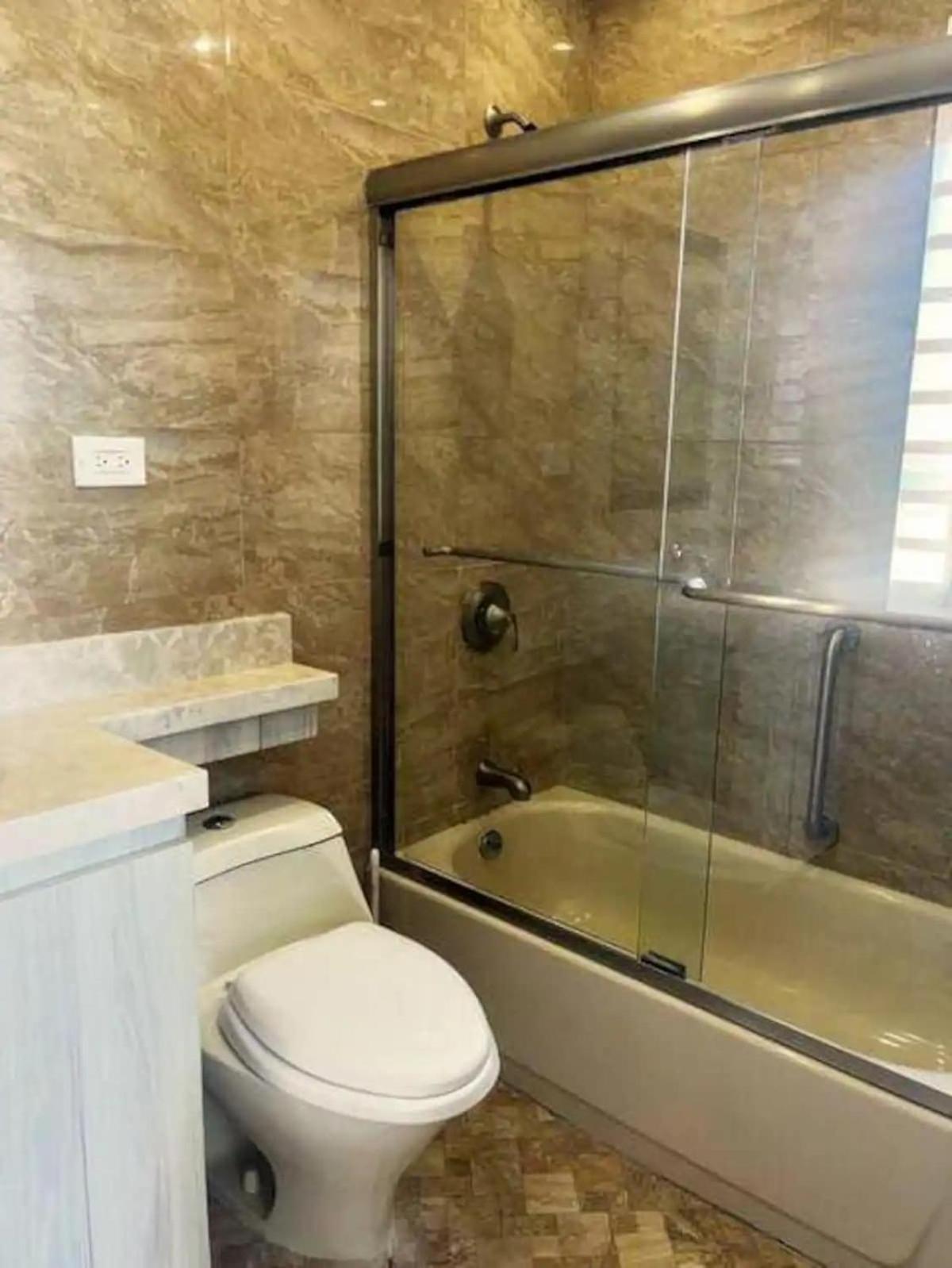 Beachfront Dream Getaway - Condado Apartment *