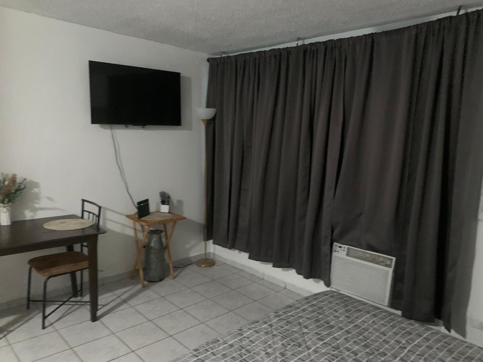 Isla Verde Tower Apts Apartment *
