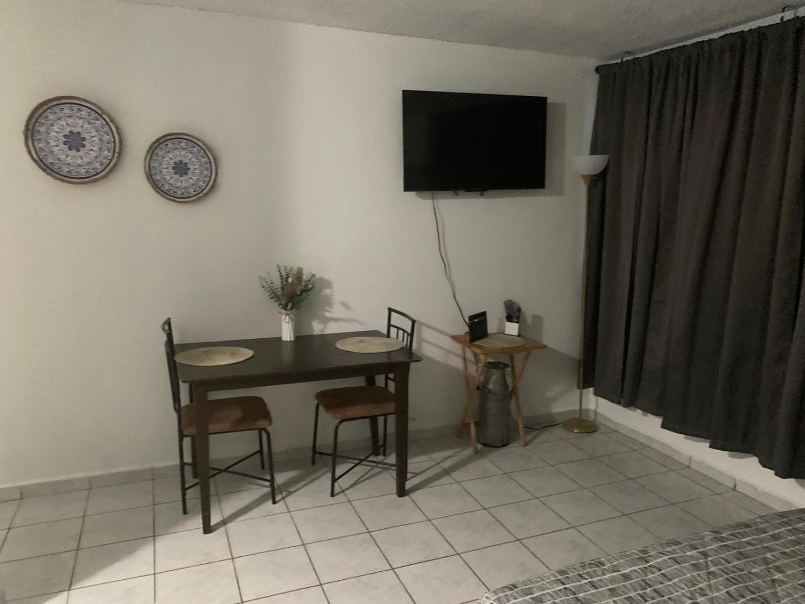 Isla Verde Tower Apts * San Juan