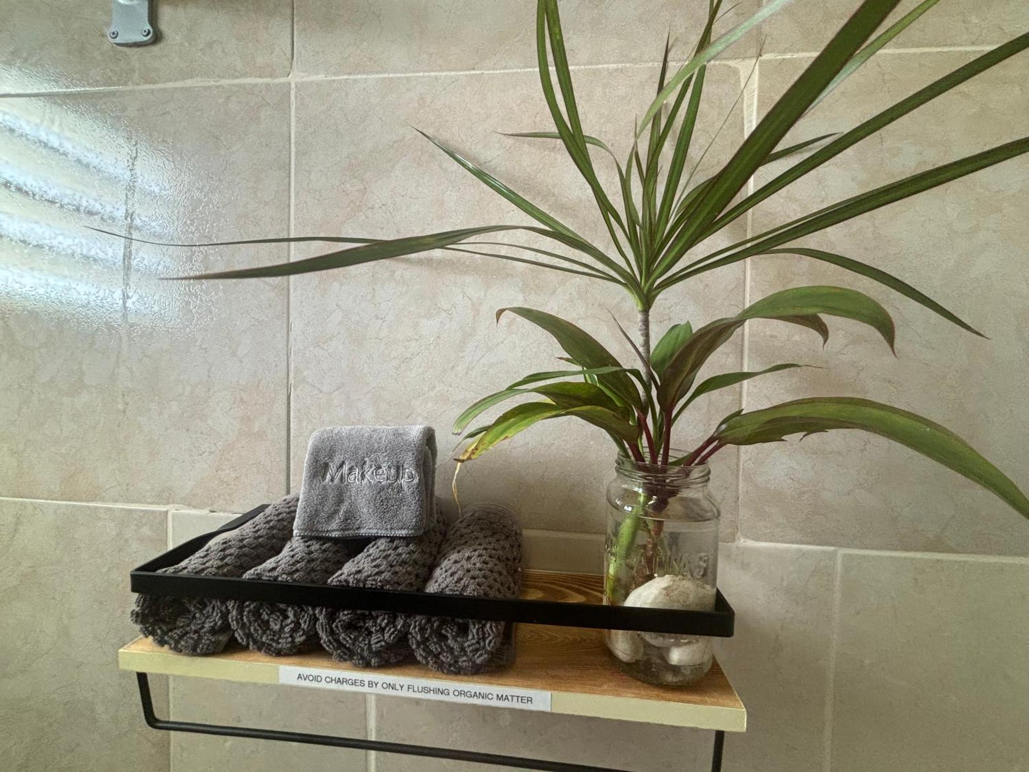 Salo-casa 4 Bdrm House By Here Pr Apartment *