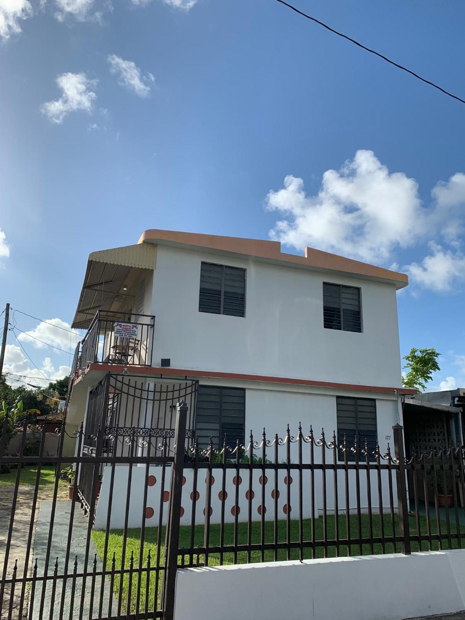 Breezy 1 Bed Apt, Short Ride From Airport And *
