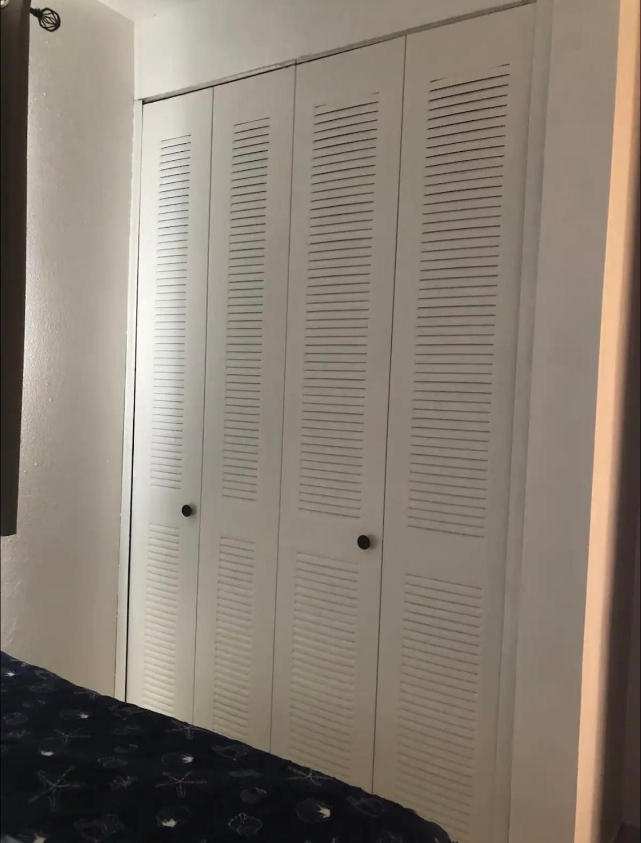 Apartment Breezy 1 Bed Apt, Short Ride From Airport And *