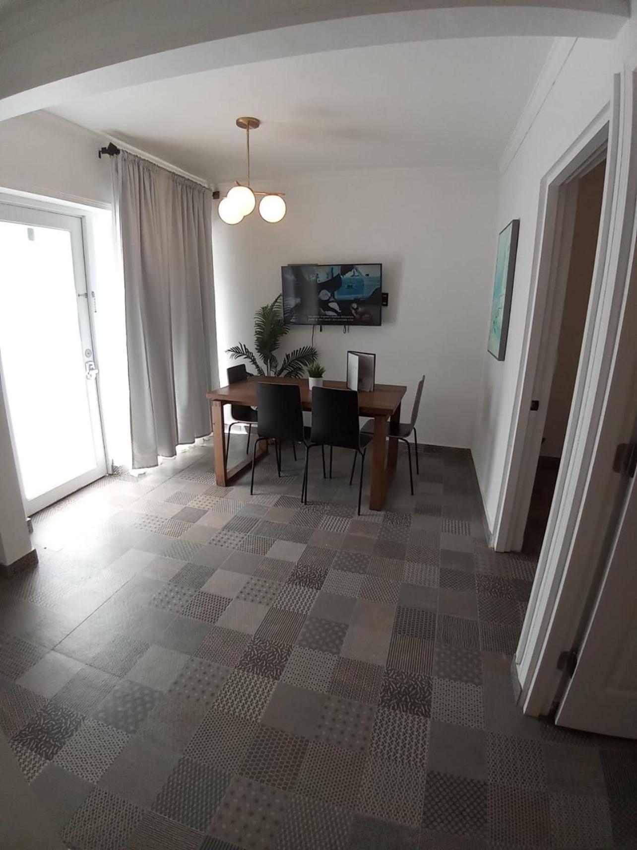 V1 Pr Big For Groups Apartment