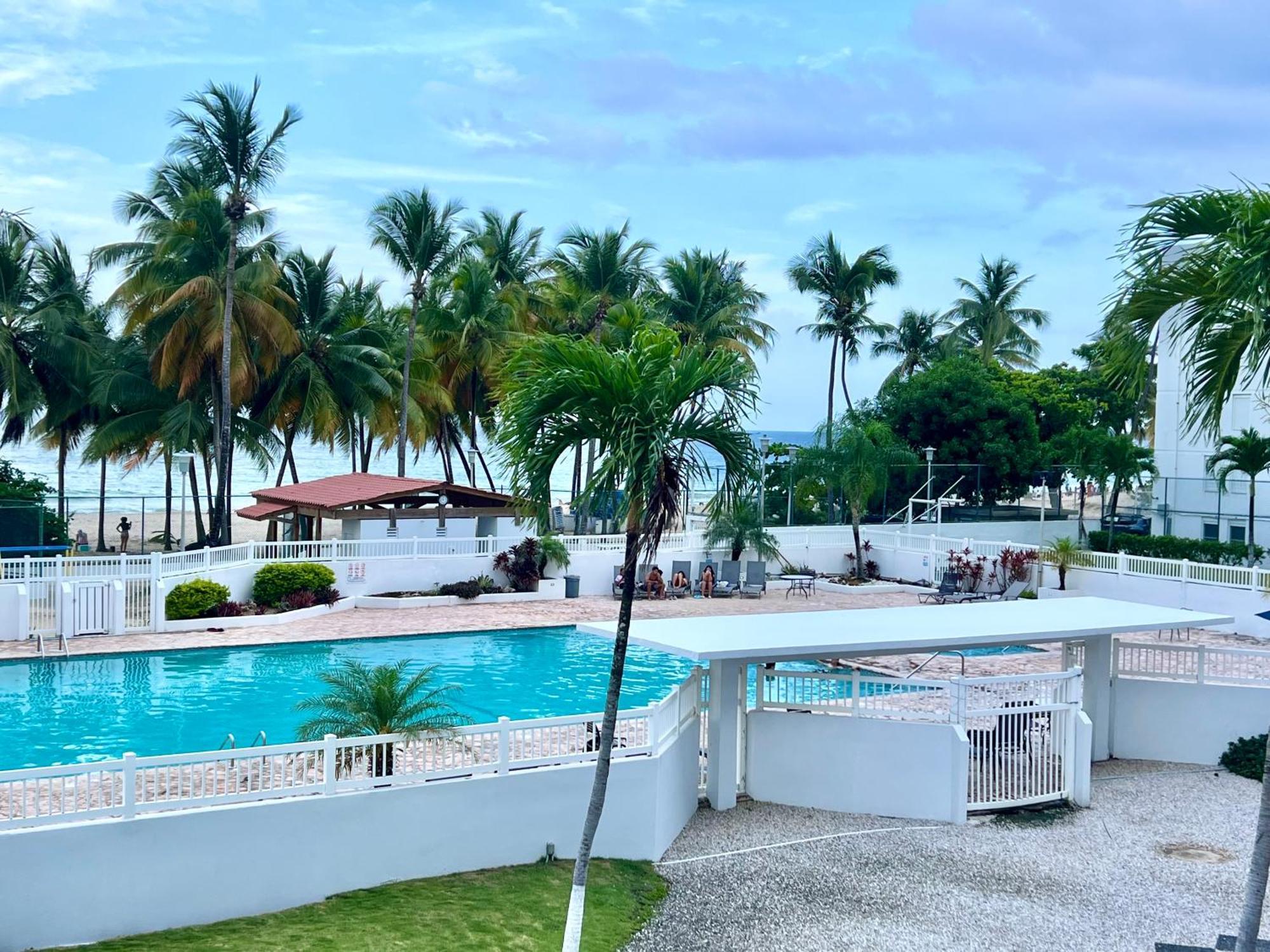 Beachfront Tropical Tantra *
