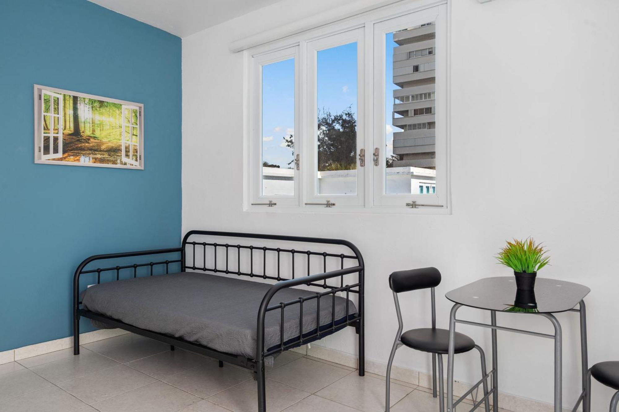 1 Step From The Pool Pet Friendly San Juan