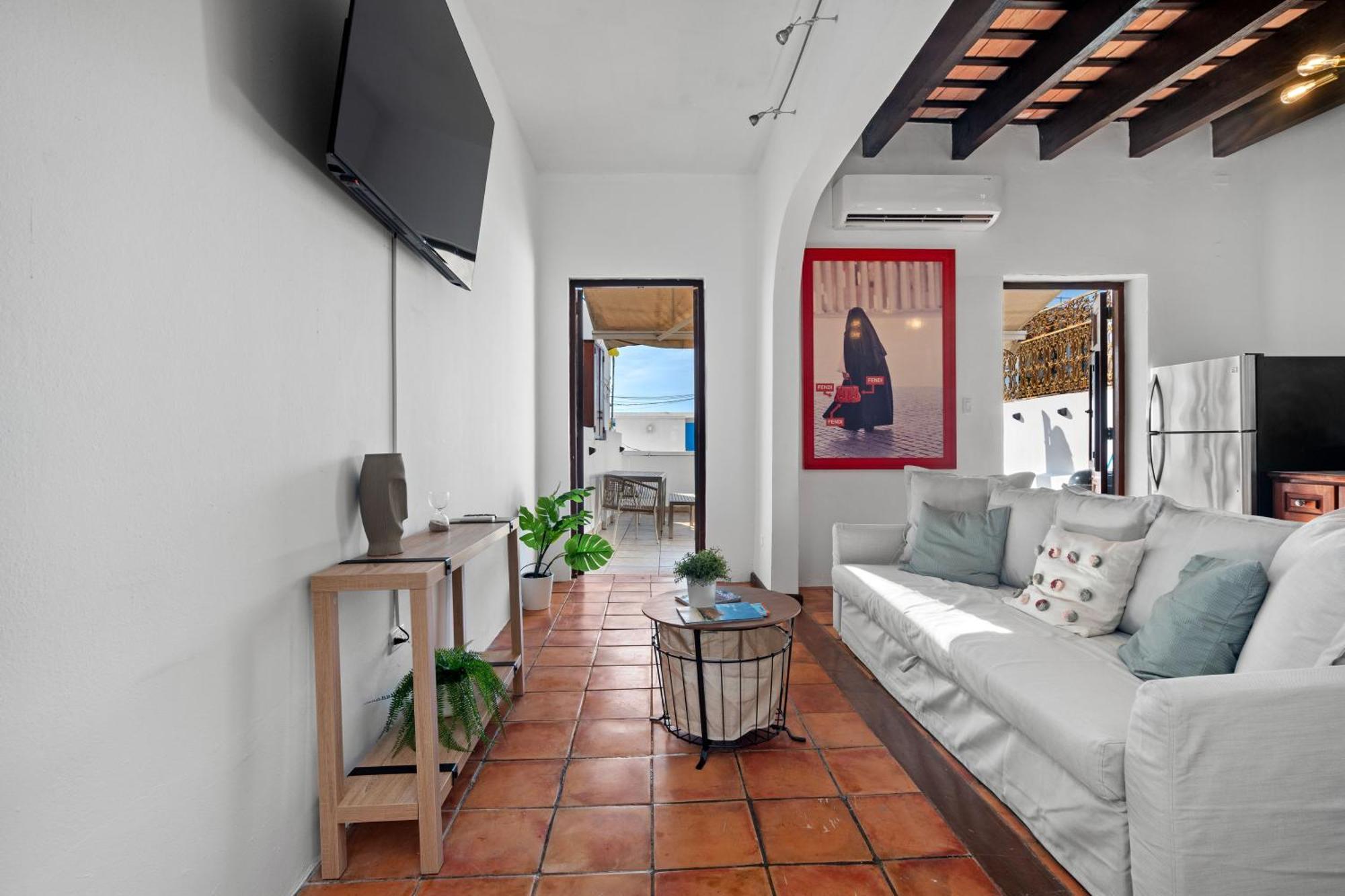 Apartment Otium With Terrace In Old *