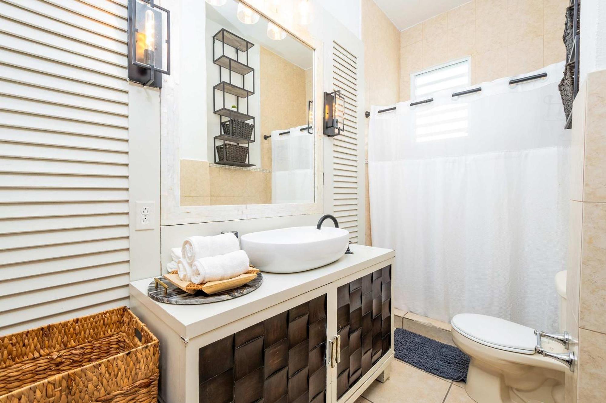 Holiday home 24 Atlantic Place By With Bear San Juan