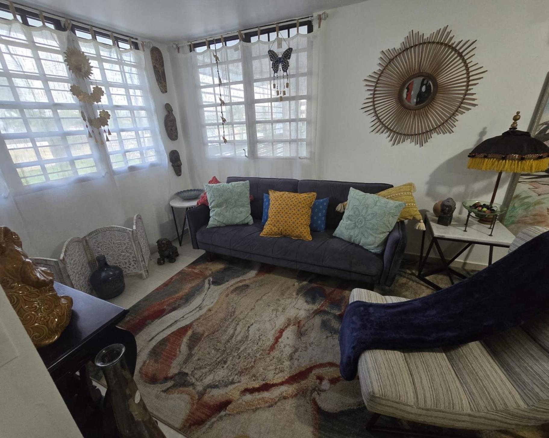 Villa Beautiful Private With Summer-ready Pool, An Oasis In The *