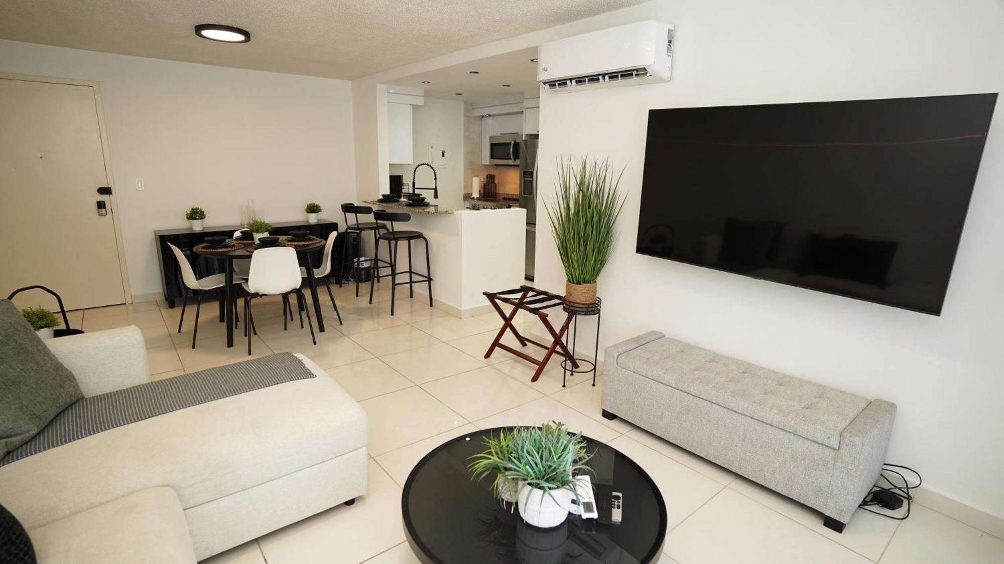 Apartment Sea Breeze