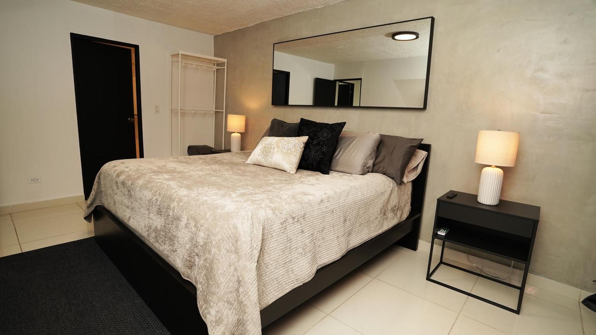 Apartment Sea Breeze San Juan