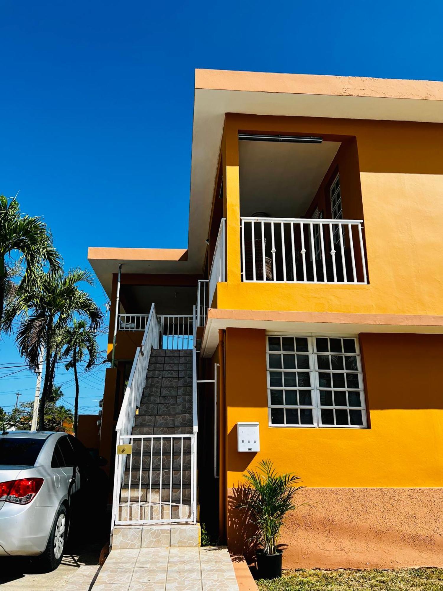 Apartment Bluebreeze - Cozy Near Airport