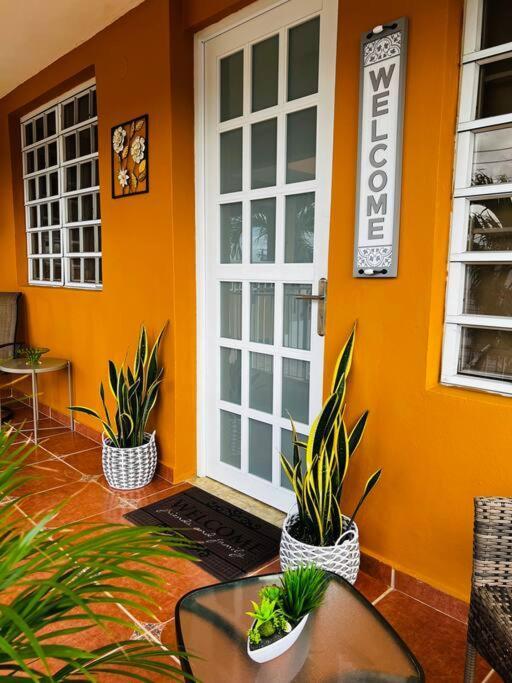 Apartment Bluebreeze - Cozy Near Airport San Juan