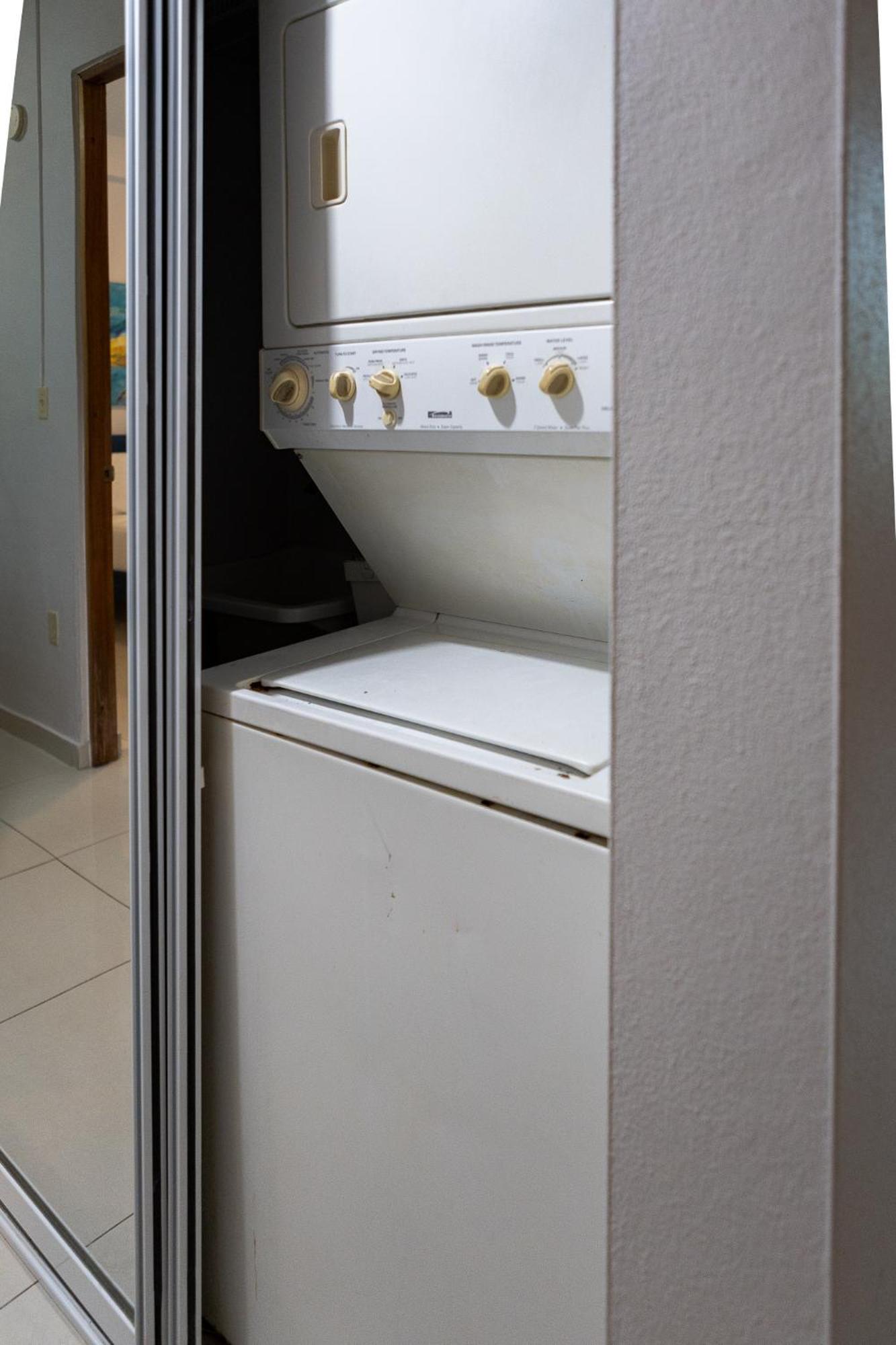 102-charming Renovated In The Near The With Free Parking Apartment *