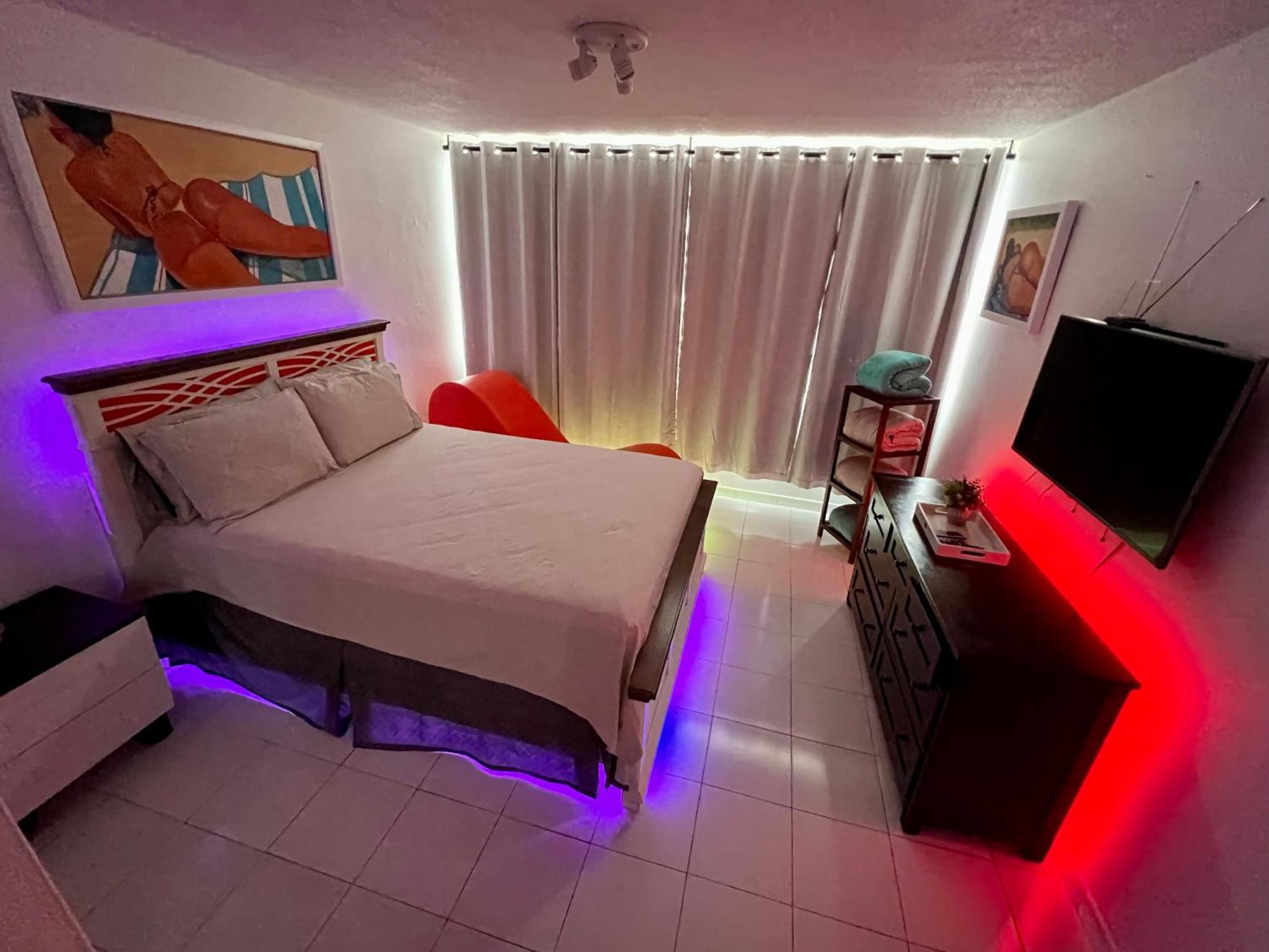 Beachfront Tropical Tantra *