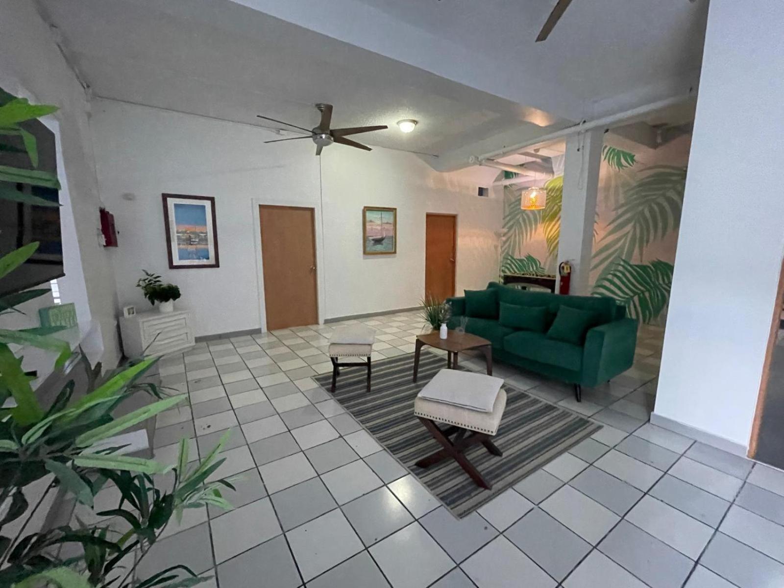 Oasis Hostel San Juan