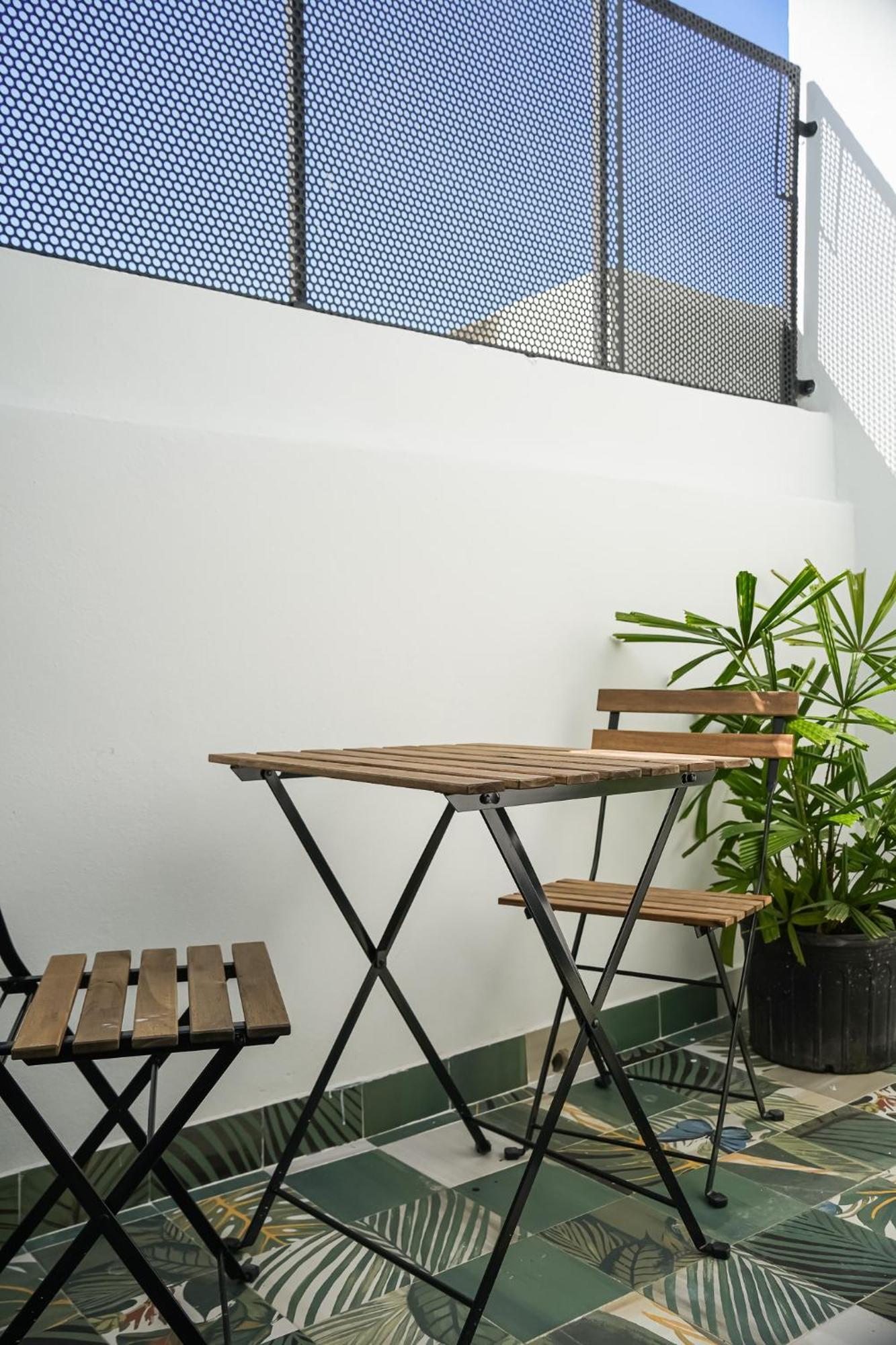 Patio Elba Boutique