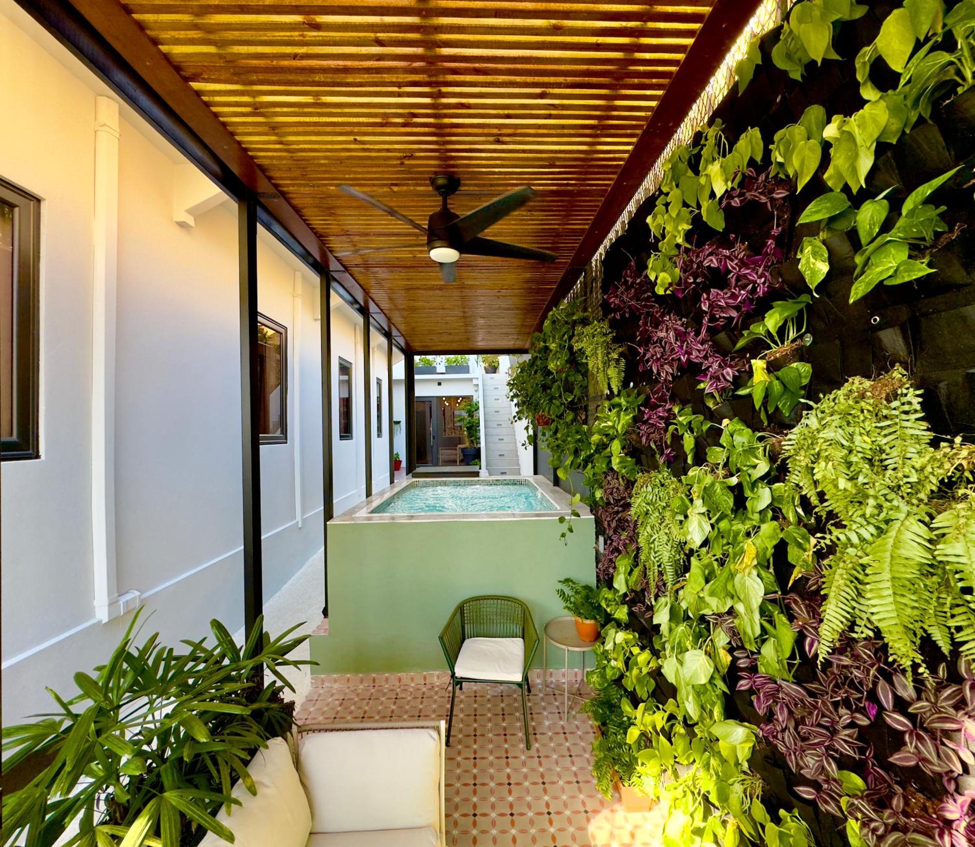Patio Elba Boutique *