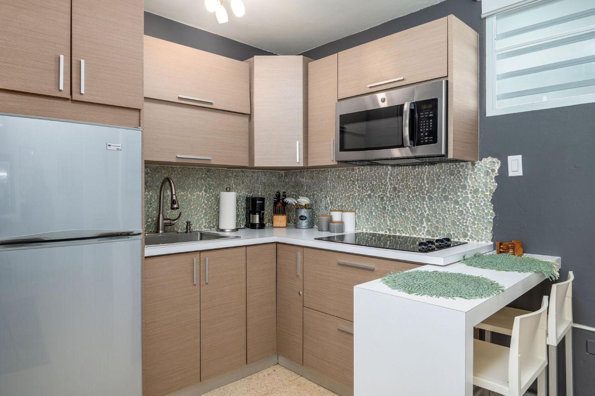 Modern & Cozy In The Heart Of Isla Apartment San Juan