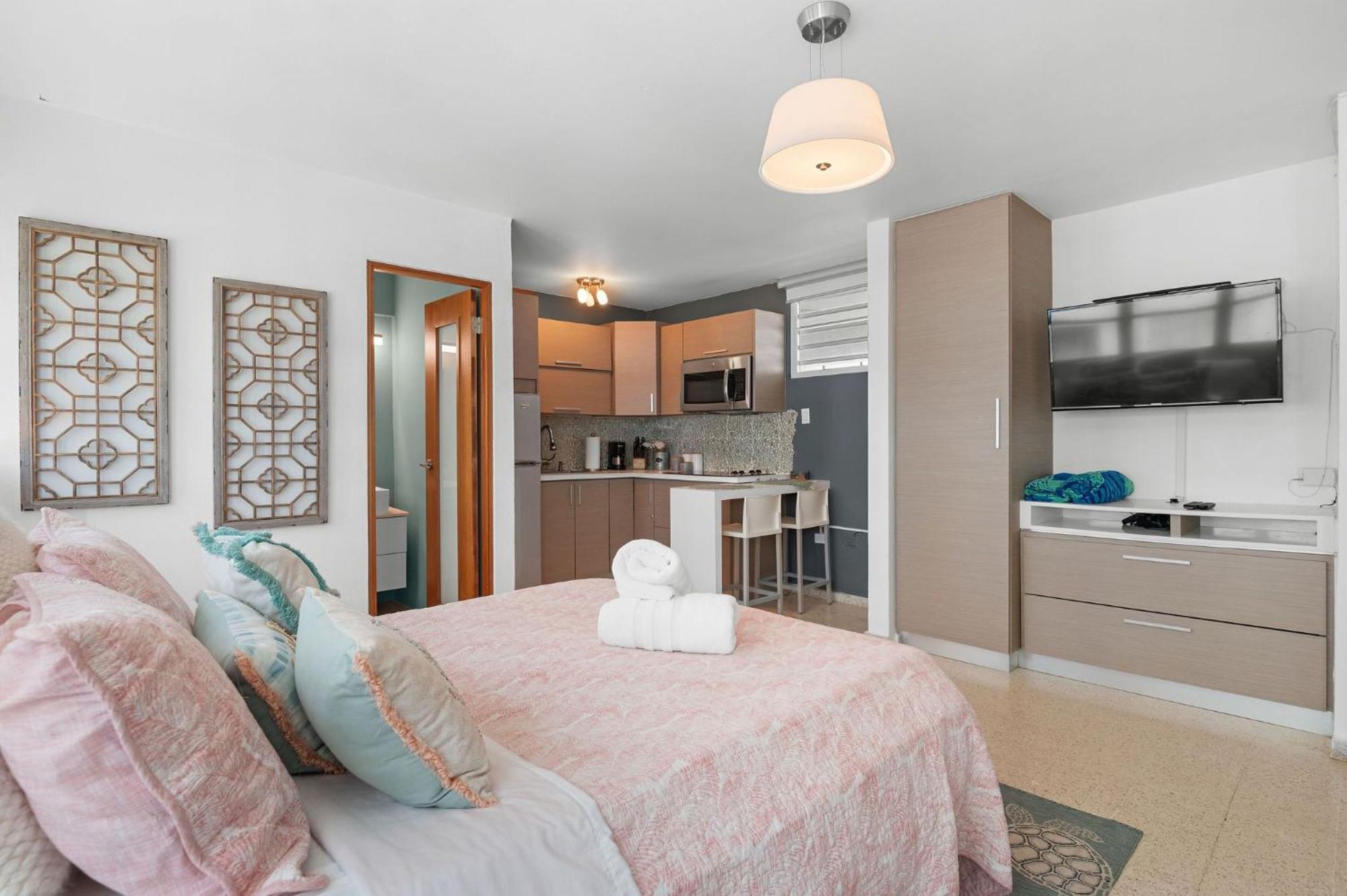 Modern & Cozy In The Heart Of Isla *