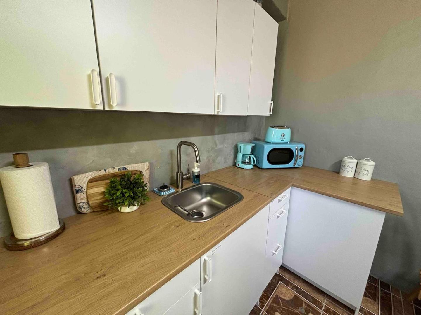 Salo-casa 4 Bdrm House By Here Pr Apartment San Juan