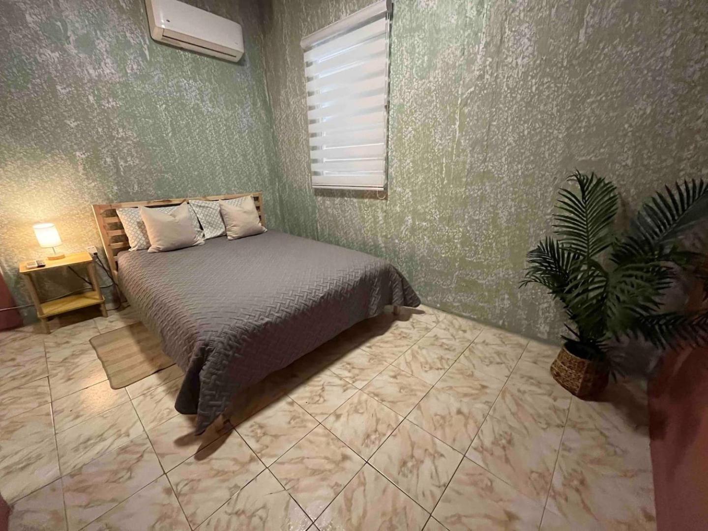 Apartment Salo-casa 4 Bdrm House By Here Pr San Juan