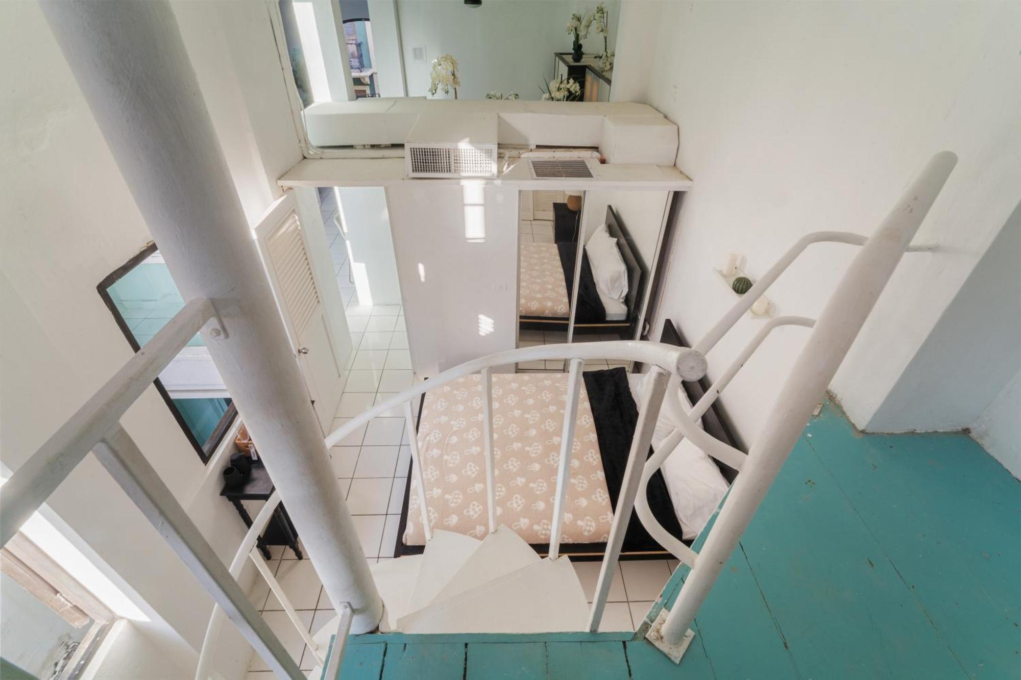 Apartment Spanish Penthouse Historic Mansion Private Patio San Juan