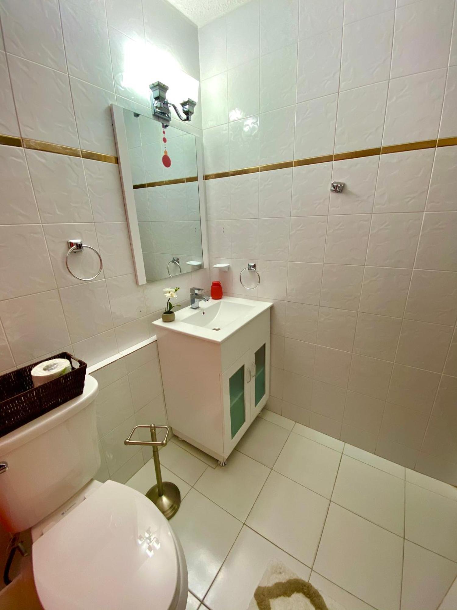 Hobie Beachfront Isla Apartment San Juan
