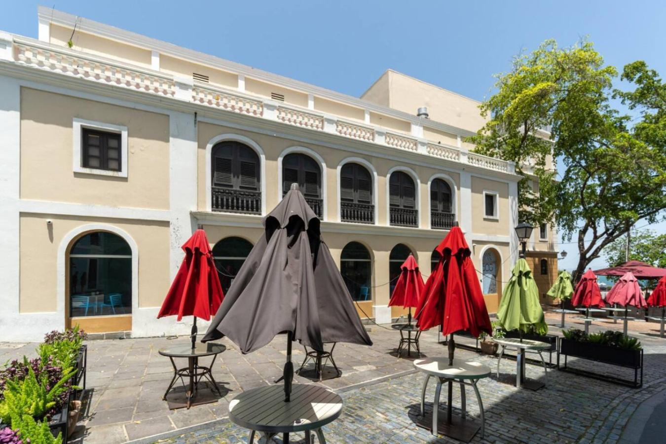 Modern 2-bedroom In Historic Old San Juan