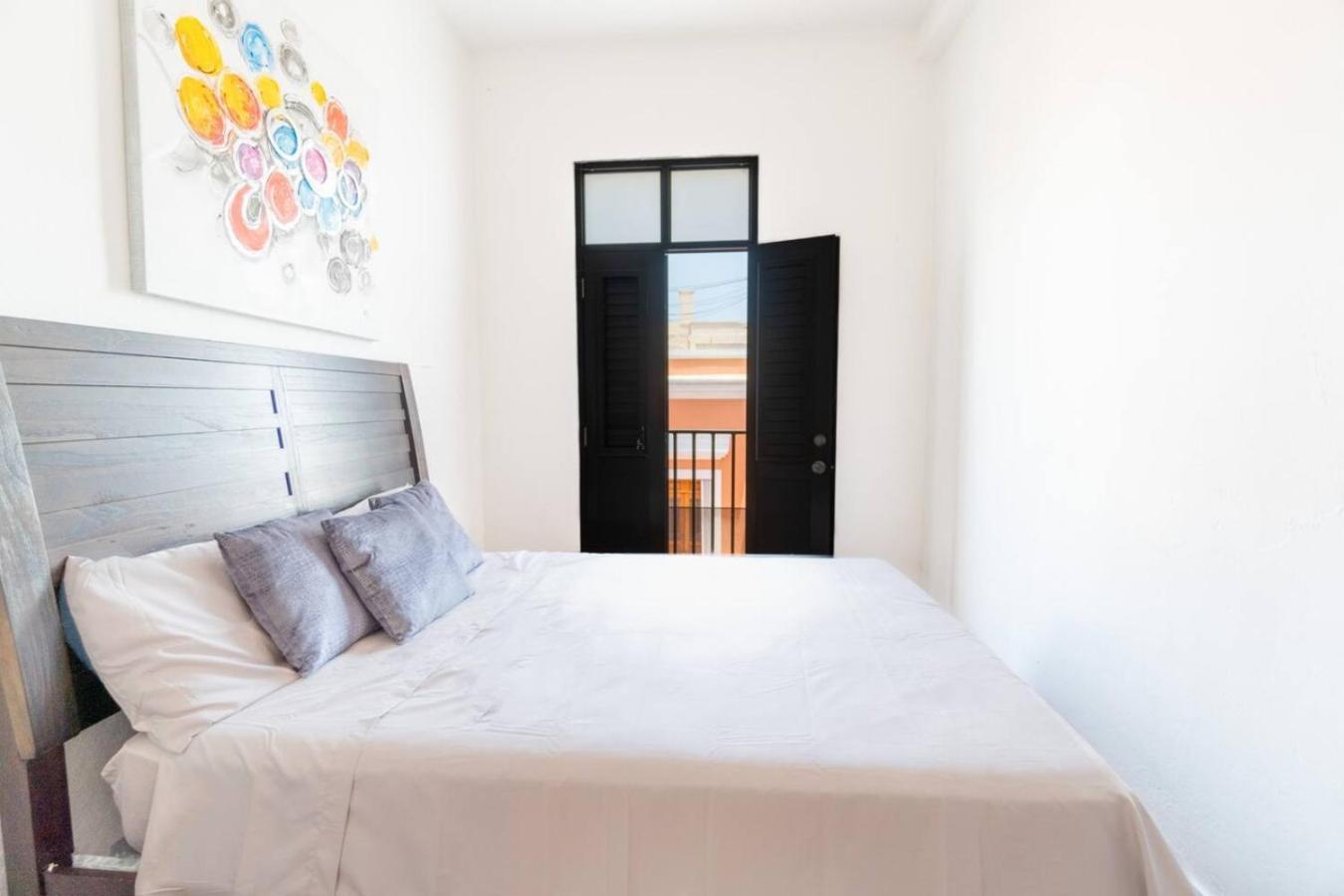 Modern 2 3-bedroom - 10 Guests In Historic Old * San Juan