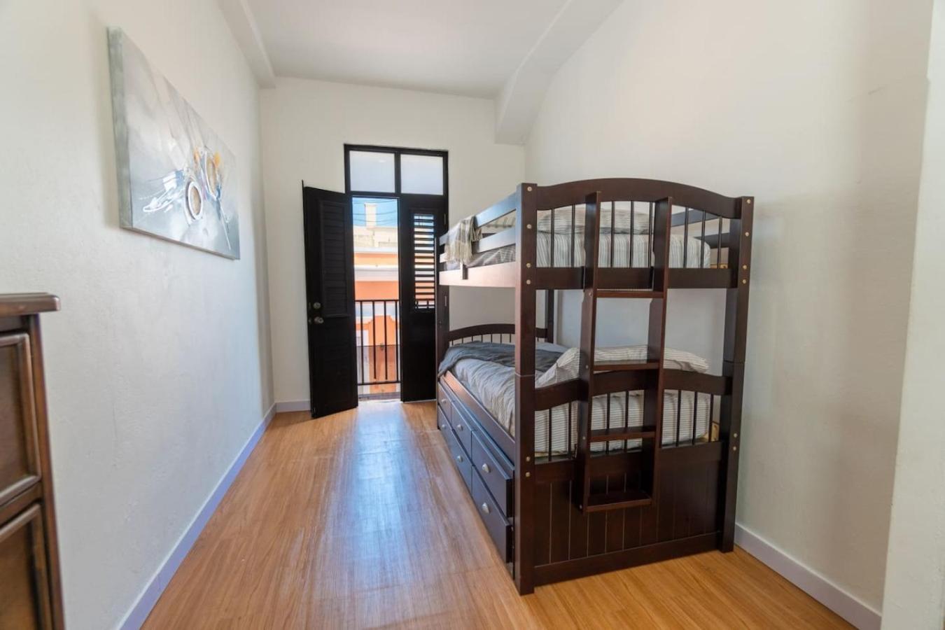 Modern 2 3-bedroom - 10 Guests In Historic Old San Juan