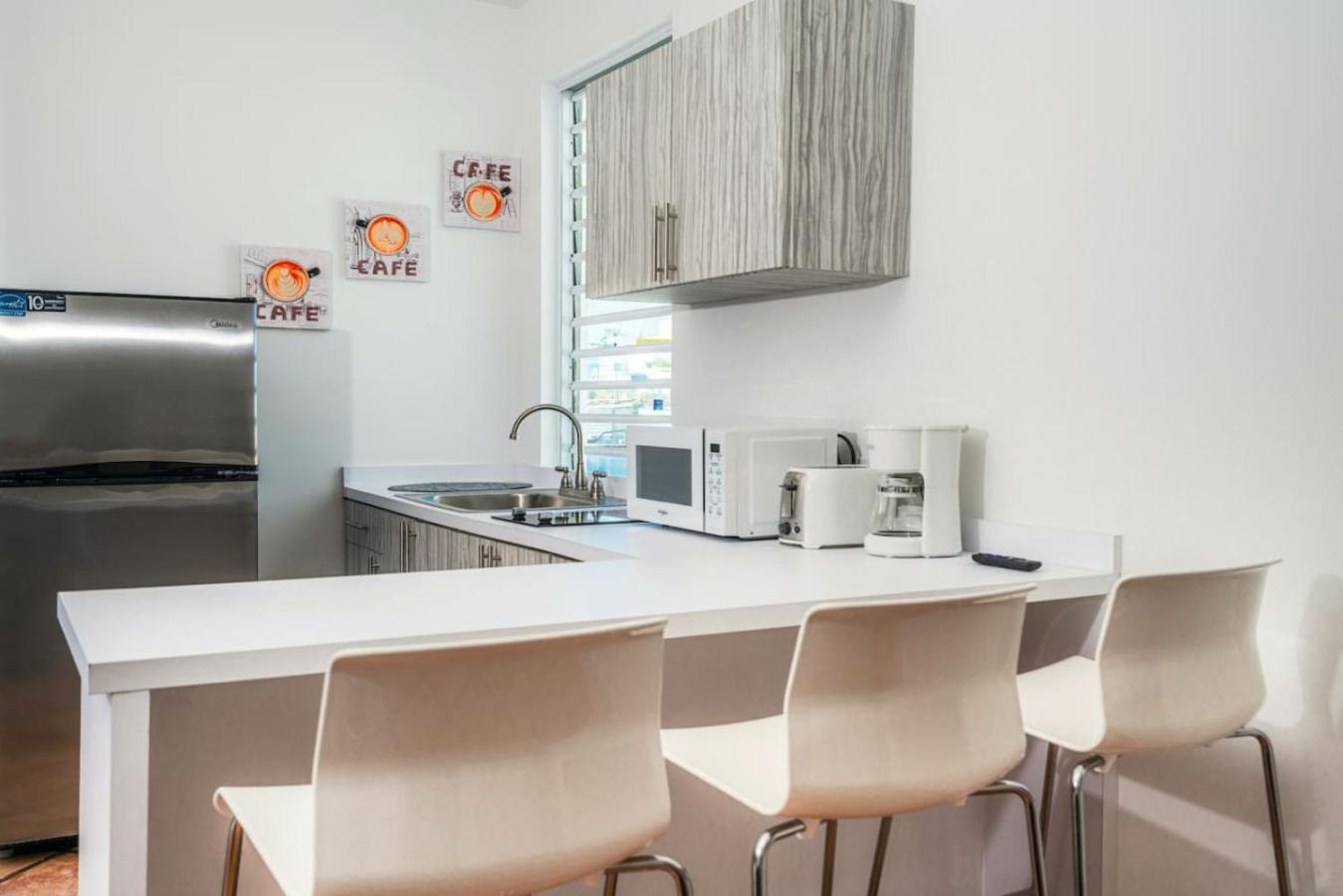 Modern 4-bedroom Penthouse In Historic Old San Juan