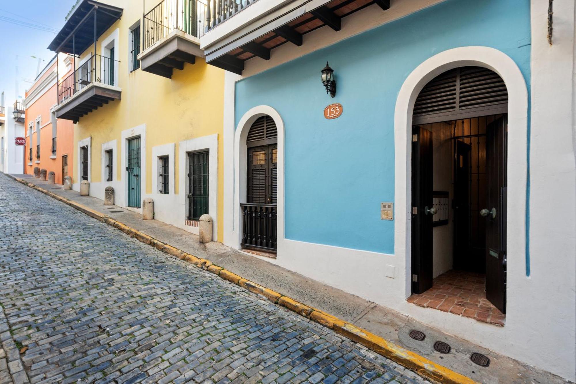 Otium With Terrace In Old